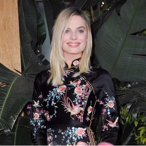 Η Margot Robbie αποκαλύπτει τις δυσκολίες που αντιμετωπίζει ως "διάσημη"