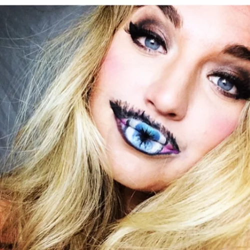 Ένα πρωτοποριακό lip art που θα σε κάνει να μπερδευτείς... άσχημα!