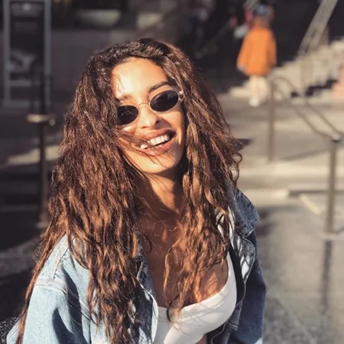 Γυαλιά ηλίου: Όλες οι τάσεις του χειμώνα και πώς τις φοράνε οι επώνυμες