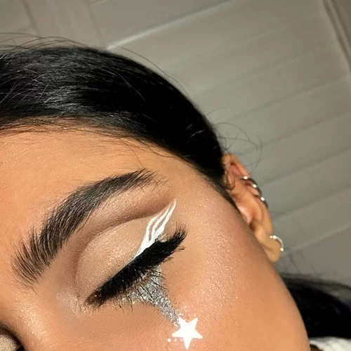 Cry me a glitter: Τα δάκρυά σου από εδώ και πέρα θα έχουν την μεγαλύτερη λάμψη!