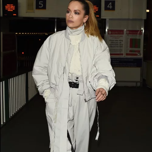 Πώς θα φορέσεις λευκά ρούχα το χειμώνα | Οι stars σου δείχνουν πώς θα το κάνεις σωστά