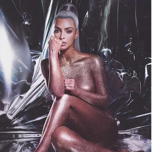 Kim Kardashian | Είναι αυτή η μεγαλύτερη αντιγραφή που έχει κάνει μέχρι σήμερα;