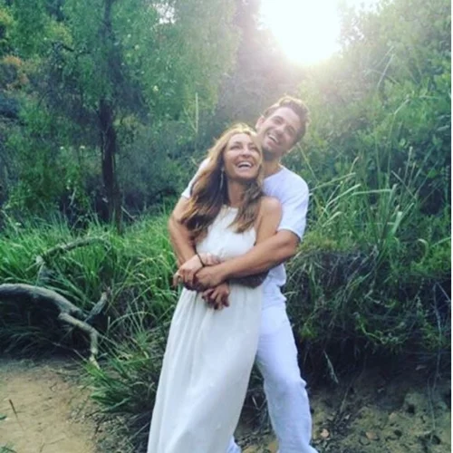 Αποστόλης Τότσικας | Οι τρυφερές ευχές για τα γενέθλια της Ρούλας Ρέβη