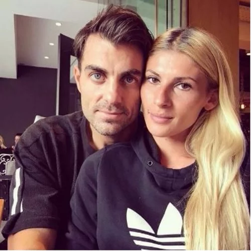 Όλγα Πηλιάκη | Πρωινή βόλτα με τον Στέλιο Χανταμπάκη και την κόρη τους