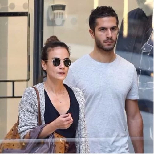 Άννα Μπουσδούκου - Σταύρος Ιωαννίδης | Χαλαρή βόλτα για ψώνια!