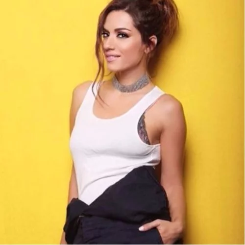 Βάσω Λασκαράκη | Παιχνίδια με την μικρή Εύα στο Γύθειο