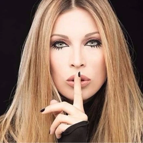 Μαριέττα Χρουσαλά | Στις εξωτικές Μπαχάμες στον 8ο μήνα της εγκυμοσύνης