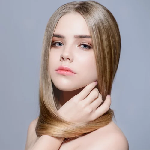 Αν θες πιο μακριά και δυνατά μαλλιά, αυτό το beauty μυστικό ΠΡΕΠΕΙ να το μάθεις!