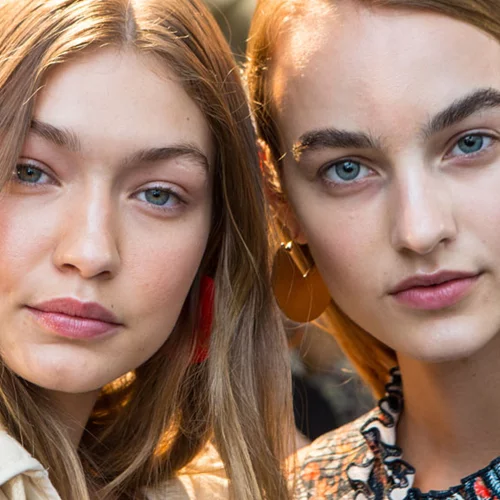 Ήρθε η ώρα που περίμενες: Αναλύουμε το θέμα των φρυδιών και αυτή τη φορά έχουμε πολλά καλά να σου πούμε