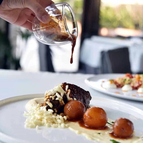 Κάτι καλό φτιάχνει ο Μίλτος Αρμένης στο Όμικρον