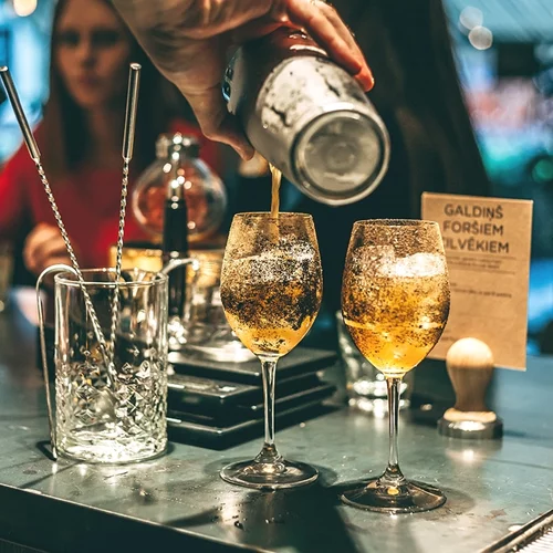 5 cocktails για να γιορτάσεις το Thanksgiving σαν άνθρωπος