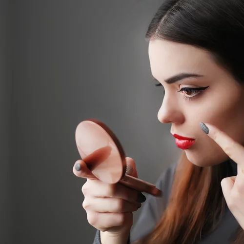 Εστιάζοντας στα είδη της ακμής και την αντίστοιχη αντιμετώπισή τους