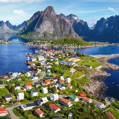 25+1 ταξίδια για να κάνεις πριν αφήσεις τον μάταιο τούτο κόσμο