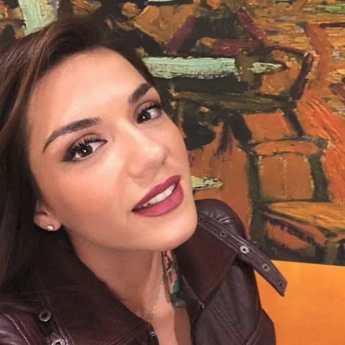 Βάσω Λασκαράκη | Βόλτα και παιχνίδια με την κόρη της