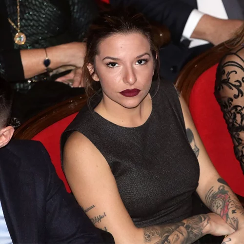 Εριέττα Κούρκουλου- Λάτση | Η σπάνια νυχτερινή έξοδος με τον σύντροφό της