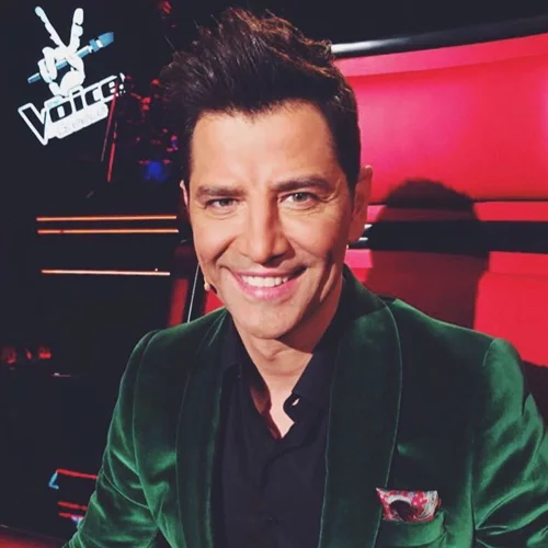 Χρόνια πολλά από τον Σάκη Ρουβά και την Κάτια Ζυγούλη!