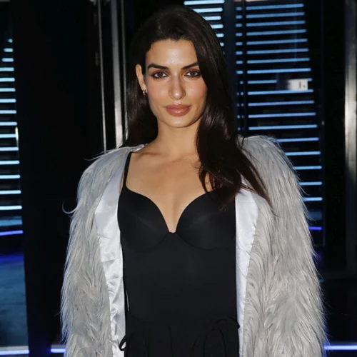 Τόνια Σωτηροπούλου | Οι διάσημες σχέσεις της πριν τον Κωστή Μαραβέγια