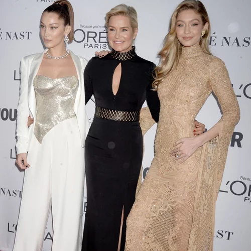 Η Yolanda Hadid, ετών 54, είναι ακόμη πιο hot και από τις Gigi και Bella