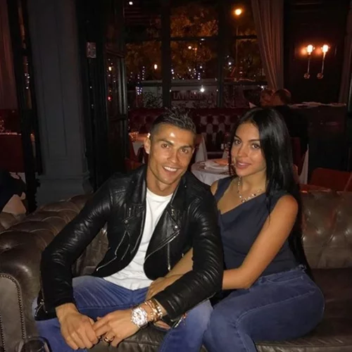 Cristiano Ronaldo | Όλη η οικογένεια μαζί στο πιο τρυφερό στιγμιότυπο της μέρας!