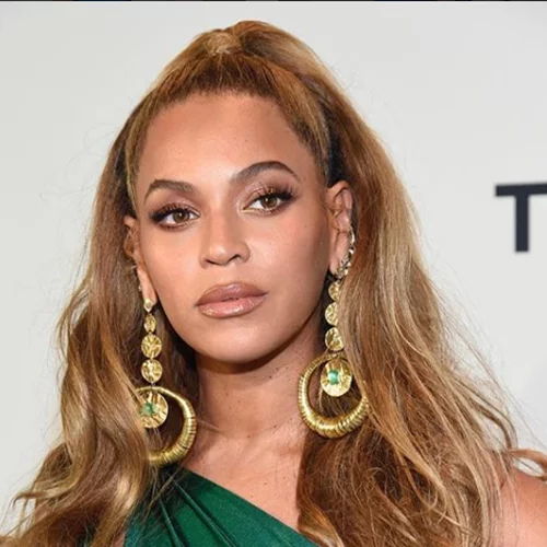 Beyonce | Συνεργάζεται με τον οίκο Gucci για τον πιο καλό σκοπό...