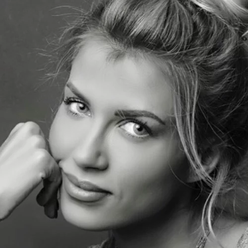 Ανάλυσέ Το | Το γράμμα προς τον εαυτό μου, από μένα, με αγάπη…