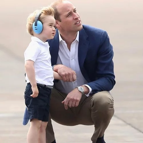 Πρίγκιπας George | Έκανε το θεατρικό του ντεμπούτο!