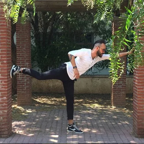 Είναι επίσημο! Ο Πάνος Μουζουράκης συμμετέχει σε δημοφιλή αμερικανική ταινία!