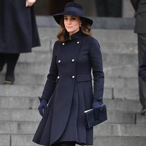 Kate Middleton | Με total black look στη νέα της εμφάνιση