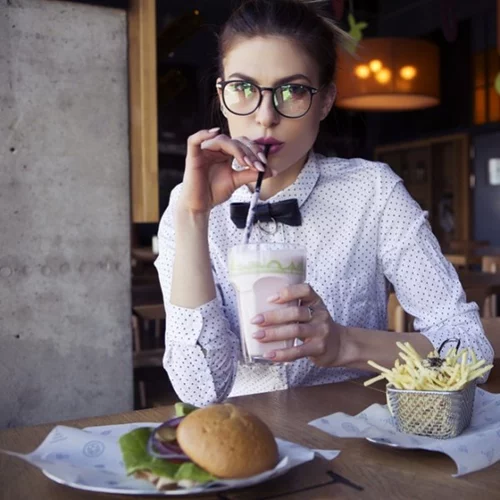 Έχεις λιγούρα για σοκολάτα; Αυτό που θες να φας δείχνει τι λείπει από τον οργανισμό σου