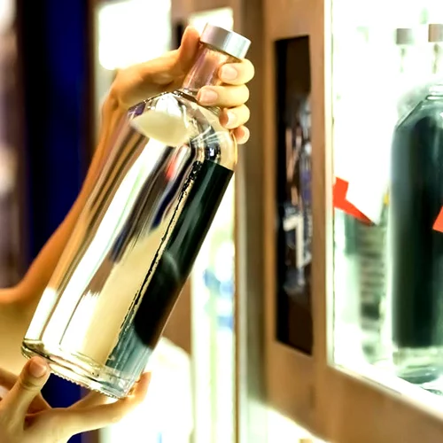 Για κάποιο λόγο, κάποιοι έφτιαξαν αλκοολούχο ποτό από tofu!