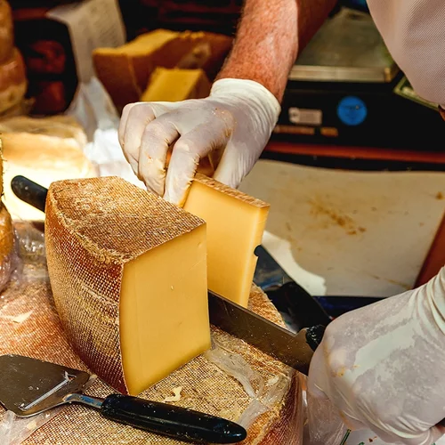 Το τυρί τελικά είναι πολύ ευεργετικό για την υγεία και το λέει αυτό η επιστήμη