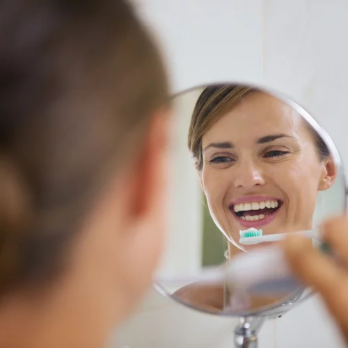 Whaaaat? Έμαθες τα νέα; Ο τρόπος που περιποιείσαι πια τα δόντια σου αλλάζει!