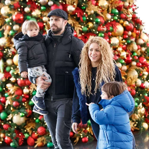 Shakira - Gerard Piqué | Χριστούγεννα στη Νέα Υόρκη!