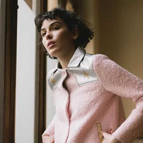 Πώς μπορείς να υιοθετήσεις εύκολα το ανεπιτήδευτα cool βρετανικό στυλ