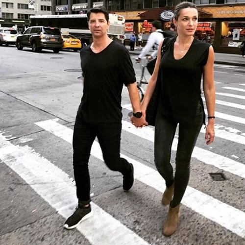 Κάτια Ζυγούλη | Η τούρτα έκπληξη για τα γενέθλια του Σάκη Ρουβά