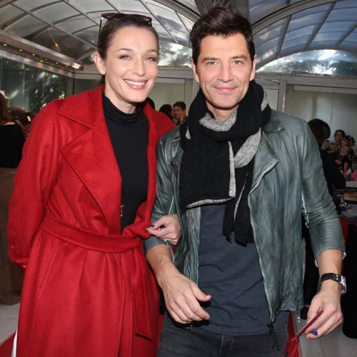 Σάκης Ρουβάς | Τρυφερά φιλιά στην Κάτια Ζυγούλη