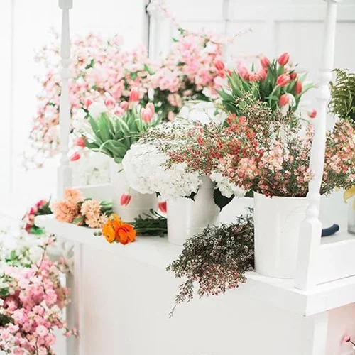 Flower bars | Πώς θα υιοθετήσεις τη νέα τάση στον γάμο σου