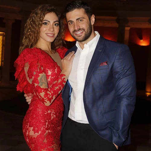 Ευριδίκη Βαλαβάνη & Κωνσταντίνος Βασάλος | Ποζάρουν πιο κομψοί από ποτέ