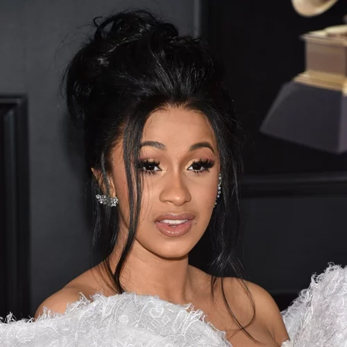 Όταν η Cardi B συνάντησε την Anna Wintour