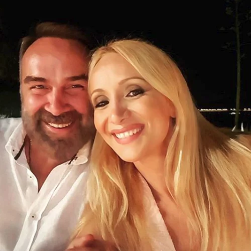 Νάταλι Κάκκαβα | Οι τρυφερές ευχές στον Γρηγόρη Γκουντάρα