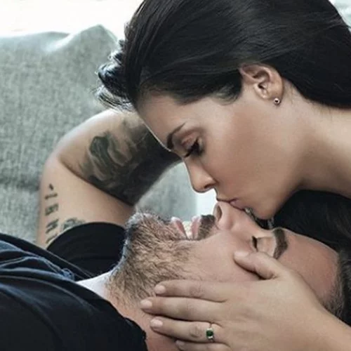 Μαρία Κορινθίου & Γιάννης Αϊβάζης | 10 χρόνια παντρεμένοι!