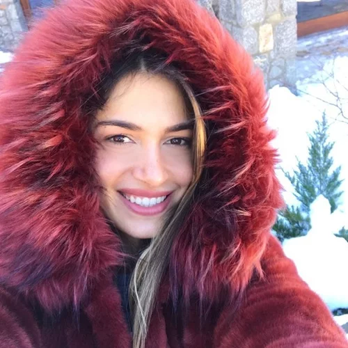 Άννα Πρέλεβιτς | Χριστούγεννα στην Σερβία μαζί με την αδερφή της