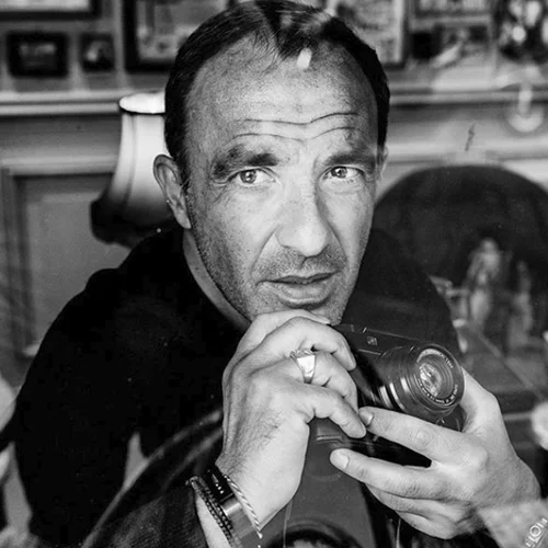 Νίκος Αλιάγας | Βραδινή έξοδος με την κούκλα σύζυγό του