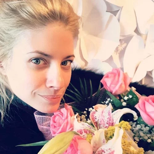 Νίκος Οικονομόπουλος & Ευαγγελία Αραβανή | Απόδραση για δύο στην Αράχωβα