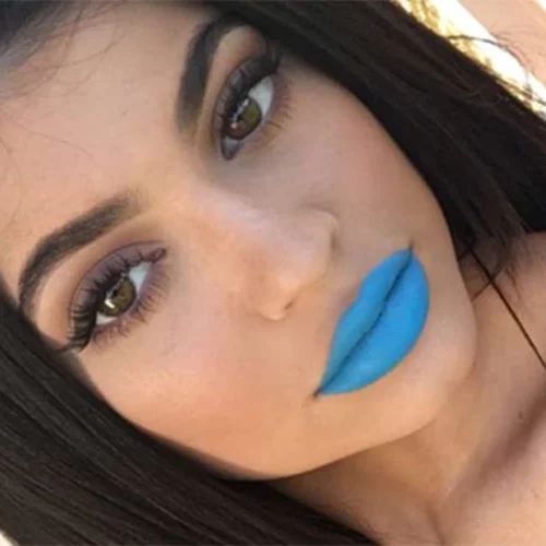 H Kylie Jenner έβγαλε δικό της φίλτρο στο Instagram: Οι MissBloomers το δοκιμάζουν