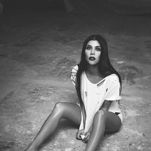 Kourtney Kardashian | Τι πίνει κάθε μέρα για να διατηρεί τις τέλειες αναλογίες της;