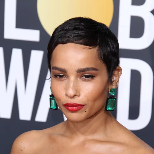 Zoe Kravitz | Φωτογραφίζεται γυμνή στο εξώφυλλο του Rolling Stone