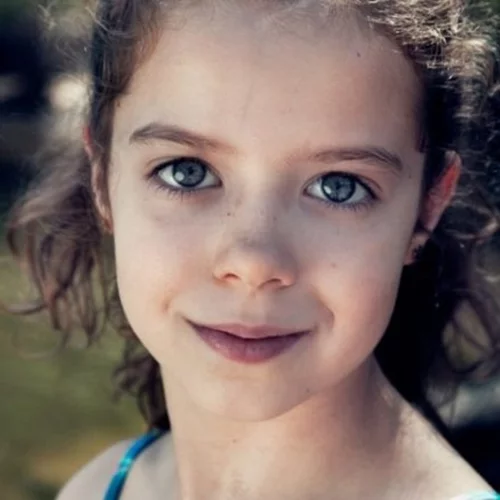 Πώς κάνουμε τα παιδιά μας «τοξικομανείς» για αυτοεκτίμηση