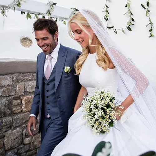 Οι Γάμοι της Xρονιάς | Ποια ζευγάρια παντρεύτηκαν μέσα στο 2017;