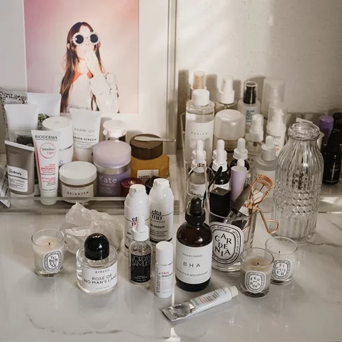 Μιλήσαμε με την Ελληνίδα beauty blogger που βγάζει αυτές τις φωτογραφίες που ζηλεύεις στο Instagram